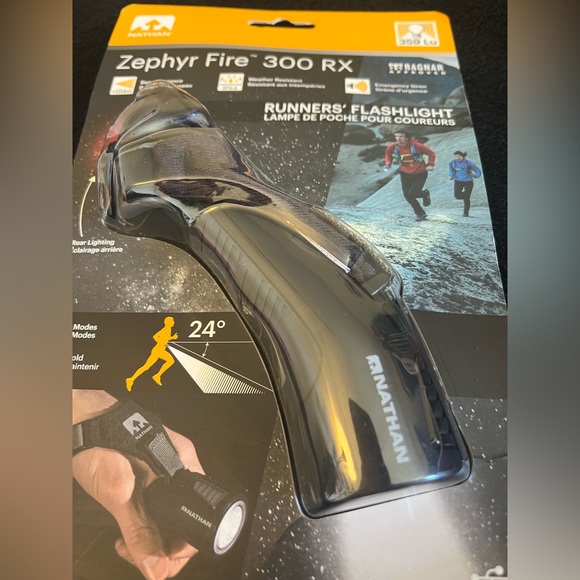 Nathan Sports Zephyr Fire 300RX Runners Flashlight - NWT - Emergency Siren - Picture 5 of 7